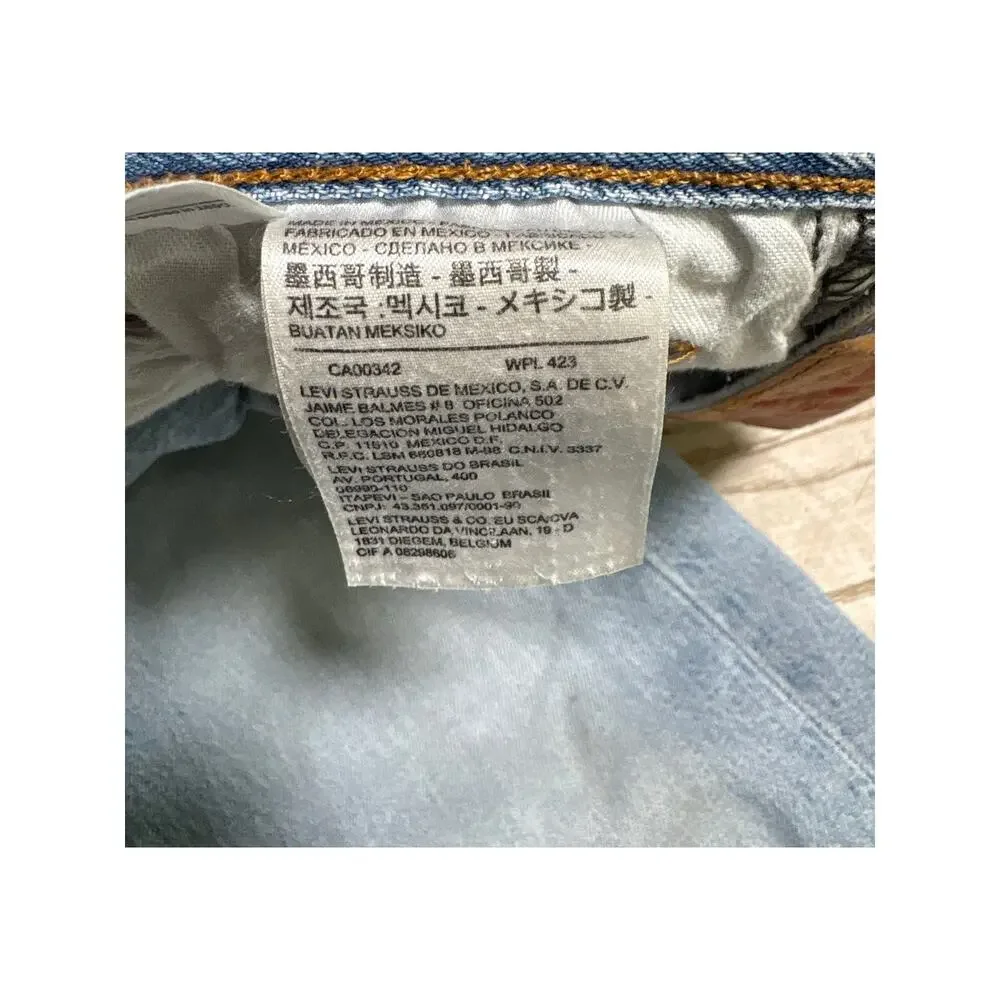 Levi's 501 Light Wash Slim Tapered Jeans Button Fly Distressed W28 Unisex